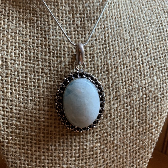 Blue Moonstone Vintage Necklace - Picture 4 of 7